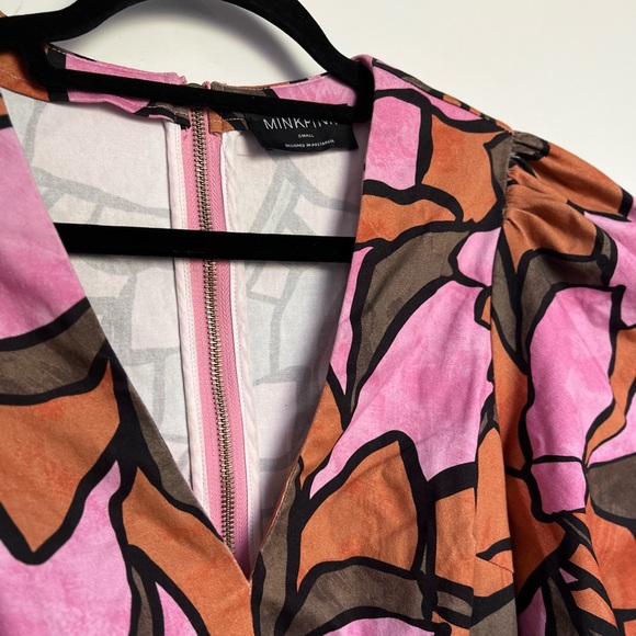 MINK PINK LORNA BELTED MINI DRESS - ABSTRACT - Picture 10 of 10